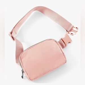 Unisex Crossbody Belt Bag (Lululemon Dupe) NWOT